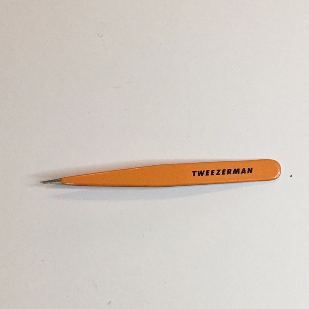 Tweezerman point tweezer